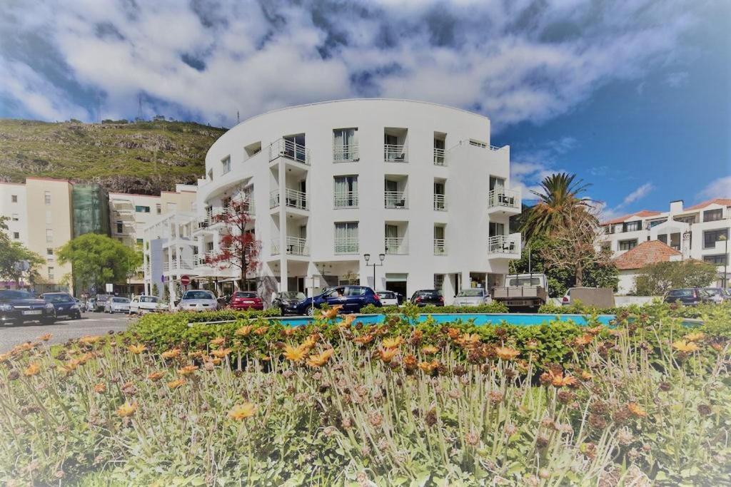 White Waters Hotel Machico  Exterior foto